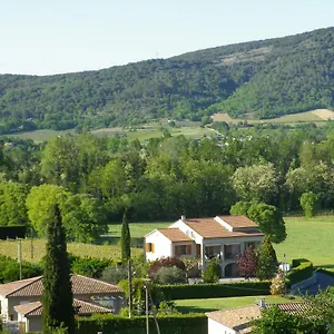 Bed & Breakfast Au Mas Des Graviers, Salavas